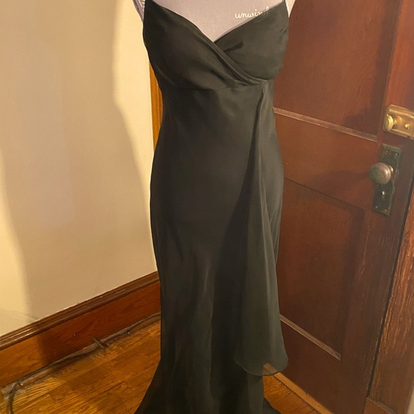 ❤️Chelsea 28 Black floor length spaghetti strap Prom Dress❤️ - Picture 2 of 9
